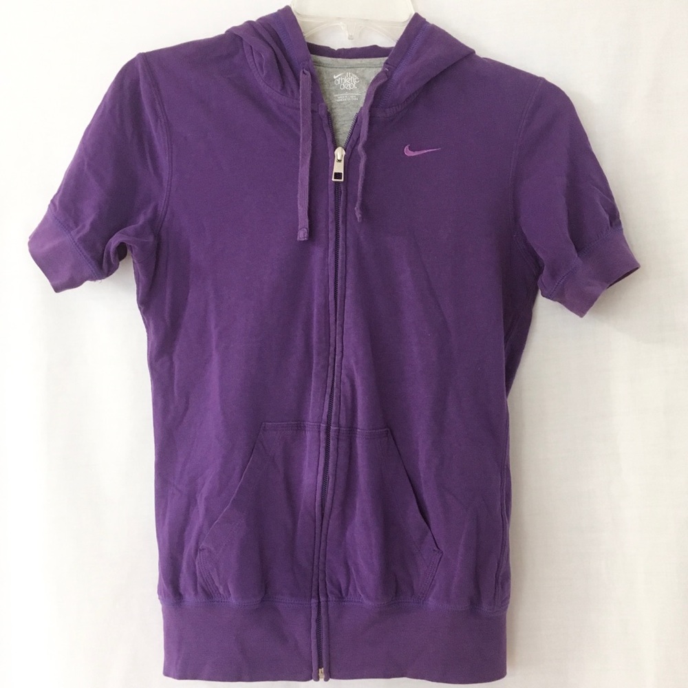 NIKE • Short Sleeve Hoodie Sweater Jacket